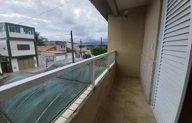 Imagem: A casa possui 2 Dormitórios, 2 Banheiros, 1 Vaga na garagem