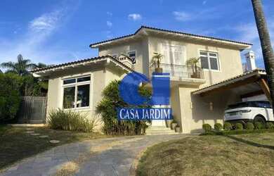 Imagem: A casa em condomínio possui 4 Dormitórios, 5 Banheiros, 5