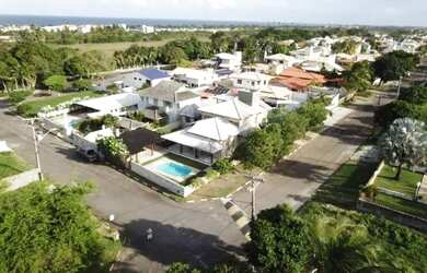 Imagem: A casa em condomínio possui 5 Dormitórios, 5 Banheiros, 5