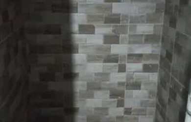 Imagem: A casa possui 3 Dormitórios, 2 Banheiros e está localizado