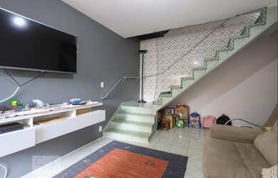 Imagem: A casa possui 3 Dormitórios, 3 Banheiros, 128m² de Área e