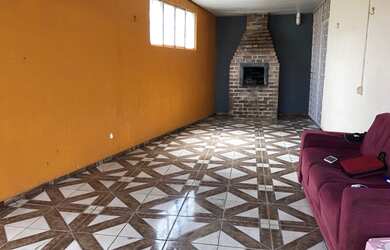 Imagem: O apartamento possui 1 Dormitório, 1 Banheiro, 3 Vagas na garagem