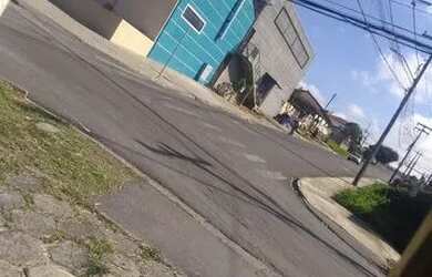 Imagem: A casa possui 1 Banheiro, 1 Vaga na garagem e está localizado