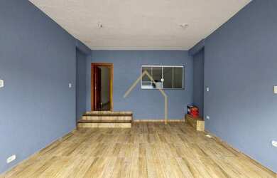 Imagem: A casa possui 3 Dormitórios, 3 Banheiros, 3 Vagas na garagem