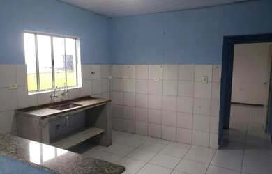 Imagem: A casa possui 2 Dormitórios, 1 Banheiro, 100m² de Área e