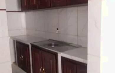 Imagem: A casa possui 2 Dormitórios, 1 Banheiro e está localizado