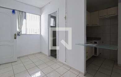 Imagem: O apartamento possui 1 Dormitório, 1 Banheiro, 35m² de Área