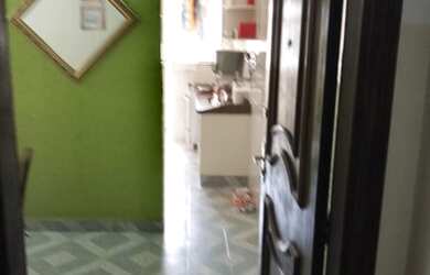 Imagem: O apartamento possui 3 Dormitórios, 1 Banheiro, 1 Vaga na garagem