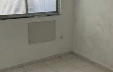 Imagem: O apartamento possui 2 Dormitórios, 2 Banheiros e está localizado