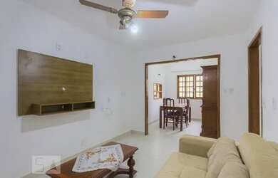 Imagem: O apartamento possui 2 Dormitórios, 1 Banheiro e 70m² de Área