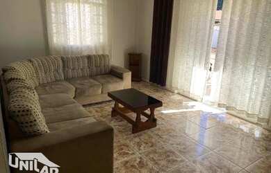 Imagem: A casa possui 3 Dormitórios, 2 Banheiros, 1 Vaga na garagem