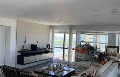 Imagem: O apartamento possui 4 Dormitórios, 5 Banheiros, 3 Vagas na