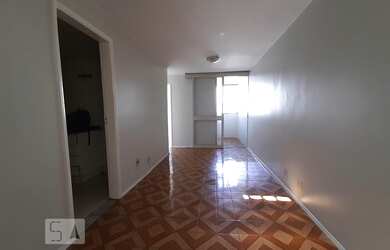 Imagem: O apartamento possui 2 Dormitórios, 2 Banheiros e 51m² de