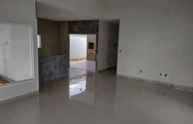 Imagem: A casa em condomínio possui 3 Dormitórios, 3 Banheiros, 2