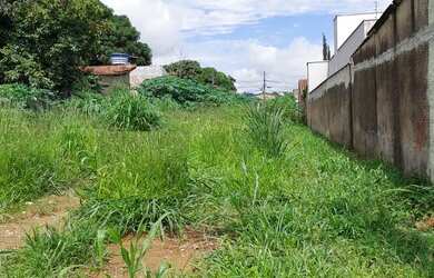 Imagem: O terreno possui 300m² de Área e está localizado em Jardim