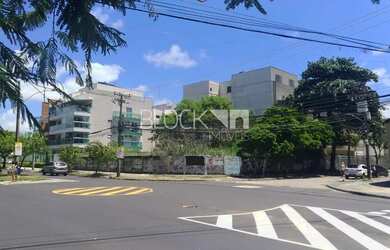 Imagem: O terreno possui 880m² de Área e está localizado em Recreio