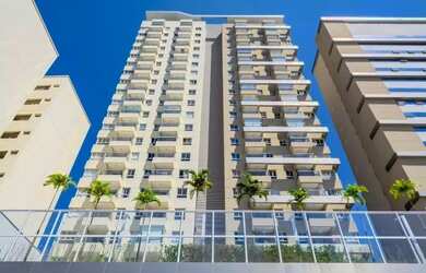 Imagem: O apartamento possui 1 Dormitório, 1 Banheiro, 1 Vaga na garagem