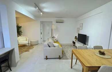 Imagem 3: Apartamento à venda, 2 dormitórios mobiliados, localizado no centro...