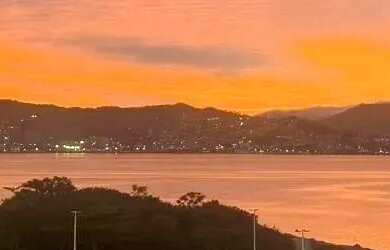 Imagem: O apartamento possui 3 Dormitórios, 4 Banheiros, 3 Vagas na