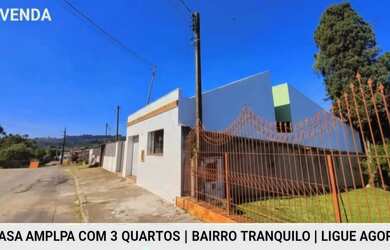 Imagem: A casa possui 3 Dormitórios, 3 Banheiros, 1 Vaga na garagem