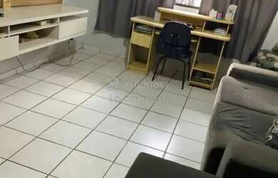 Imagem: A casa possui 3 Dormitórios, 3 Banheiros, 4 Vagas na garagem