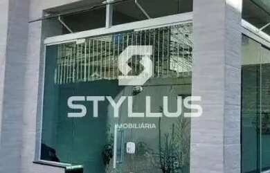 Imagem: A casa possui 3 Dormitórios, 2 Banheiros, 3 Vagas na garagem