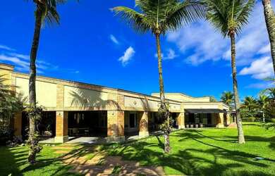 Imagem: A casa possui 5 Dormitórios, 5 Banheiros, 4 Vagas na garagem