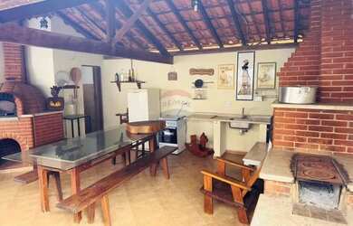 Imagem: A fazenda possui 240m² de Área e está localizado em Chácara