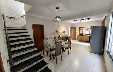 Imagem 7: Casa Sobrado - Villa Branca - Jacareí - 3 Dormitórios - 192m²