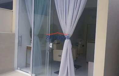 Imagem 2: Sobrado em Jacareí, no bairro Jardim Mesquita, à venda