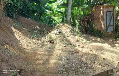 Imagem: A casa possui 1 Dormitório, 1 Banheiro, 50m² de Área e está