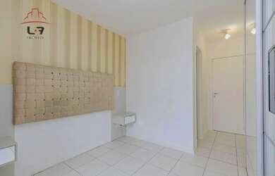 Imagem: O apartamento possui 1 Dormitório, 1 Banheiro, 33m² de Área