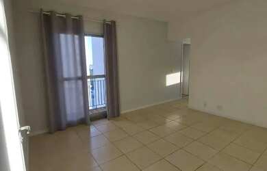 Imagem: O apartamento à venda possui 3 Dormitórios, 2 Banheiros, 2