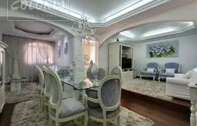 Imagem: A casa possui 3 Dormitórios, 4 Banheiros, 4 Vagas na garagem