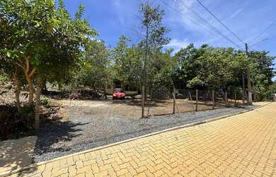 Imagem: A chácara possui 1.000m² de Área e está localizado em Setor