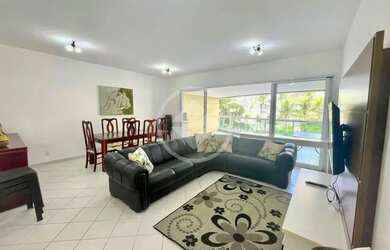 Imagem: O apartamento para alugar possui 4 Dormitórios, 4 Banheiros