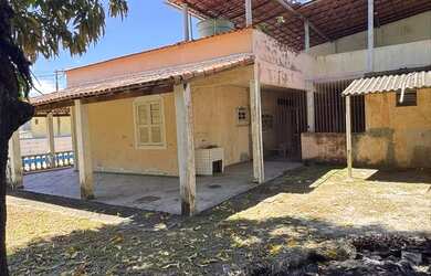 Imagem: A casa possui 2 Dormitórios, 3 Banheiros, 3 Vagas na garagem