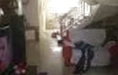 Imagem: A casa possui 5 Dormitórios, 2 Banheiros, 2 Vagas na garagem