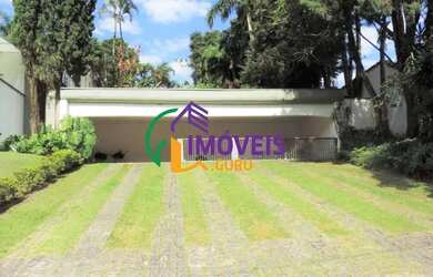 Imagem: A casa em condomínio possui 4 Dormitórios, 4 Banheiros, 5