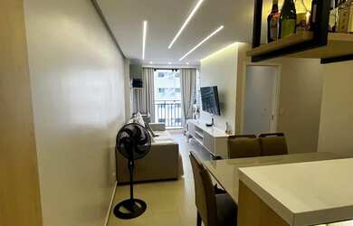 Imagem: O apartamento possui 2 Dormitórios, 2 Banheiros, 1 Vaga na