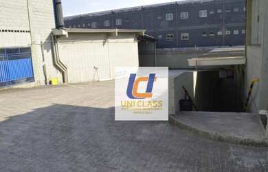 Imagem: O depósito possui 3.531m² de Área e está localizado em