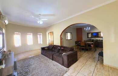 Imagem 14: Casa Candido Portinari. 250m² de Área, 2 Vagas na garageme3 Dormitórios