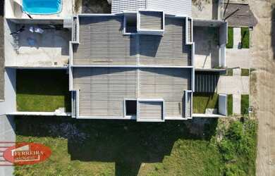 Imagem 8: Casa ao Lado da Av. Paraná com Terreno de Fundos