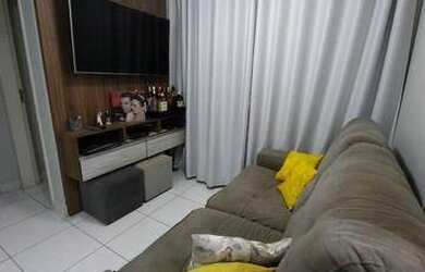 Imagem: O apartamento possui 2 Dormitórios, 1 Banheiro, 1 Vaga na garagem