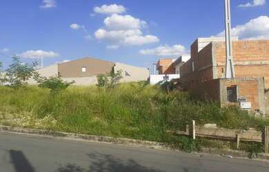 Imagem 3: Lote com excelente vizinhança por apenas $144.000 ou entrada mais 60...