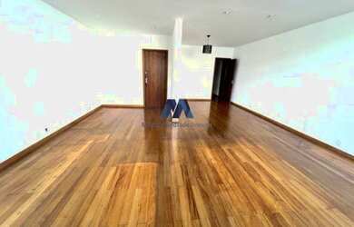 Imagem 5: Excelente Localização. Guarda roupa, 172m² de Área, 1 Vaga na garageme3...