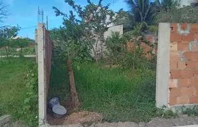 Imagem: O terreno possui 105m² de Área e está localizado em Campo