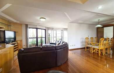 Imagem: O apartamento na cobertura possui 4 Dormitórios, 5 Banheiros