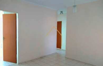 Imagem: O apartamento possui 3 Dormitórios, 2 Banheiros, 2 Vagas na