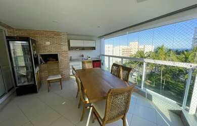 Imagem: O apartamento possui 4 Dormitórios, 5 Banheiros, 3 Vagas na